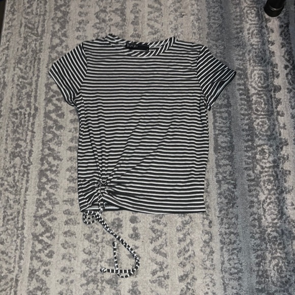 grey and white blouse never worn. - Picture 1 of 1